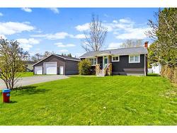 210 McNeill AVE  Fredericton, NB E3A 1J6