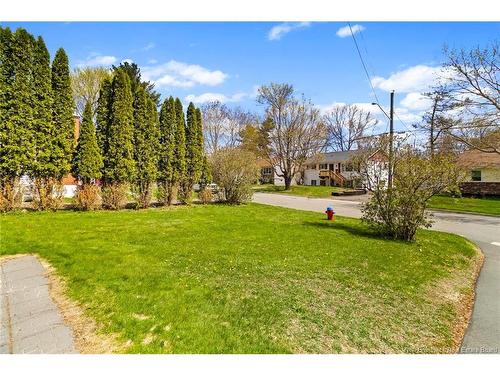 210 Mcneill Ave, Fredericton, NB 