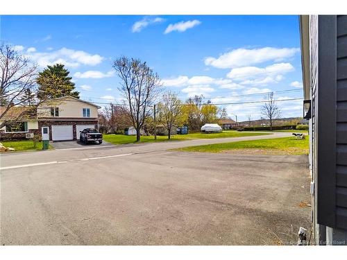 210 Mcneill Ave, Fredericton, NB 