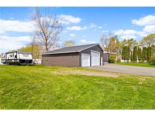 210 Mcneill Ave, Fredericton, NB 