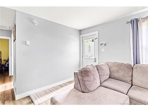 210 Mcneill Ave, Fredericton, NB 