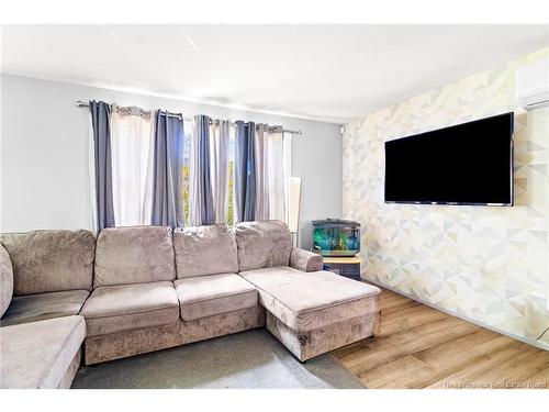 210 Mcneill Ave, Fredericton, NB 