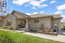 272 4TH STREET CRESCENT  Hanover, ON N4N 3S9