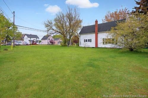 745 Amirault St, Dieppe, NB 