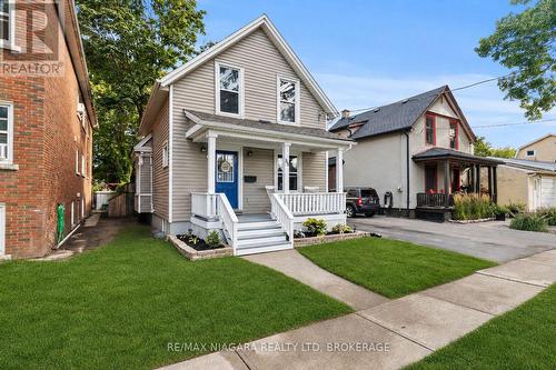 85 MAPLE STREET  St. Catharines (Downtown), ON L2R 2B2