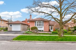 1 Stanwell Drive Toronto, ON M1P 4H6