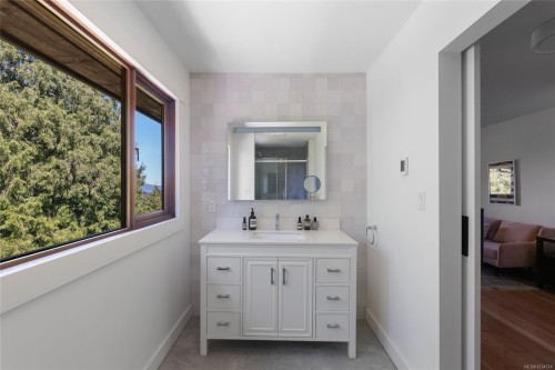 3191 Mutter Rd, Mill Bay, BC 