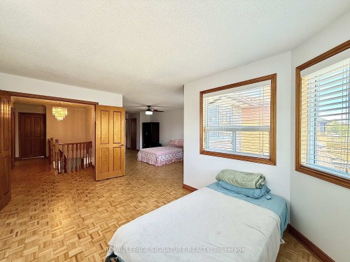 132 Glenn Hawthorne Boulevard, Mississauga, ON - Indoor Photo Showing Bedroom