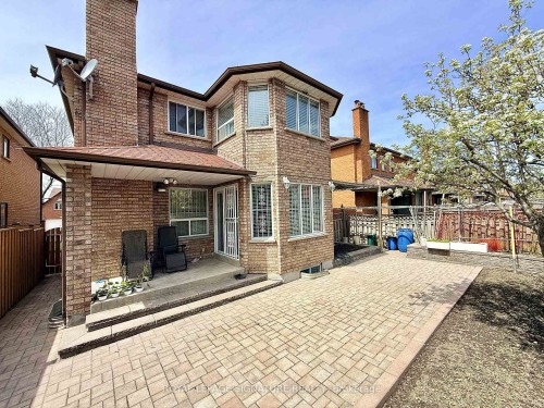 132 Glenn Hawthorne Boulevard, Mississauga, ON - Outdoor