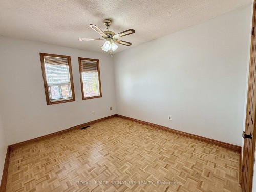 132 Glenn Hawthorne Boulevard, Mississauga, ON - Indoor Photo Showing Other Room