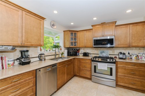 2821 Ortona Rd, Duncan, BC 