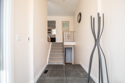 34 Champlain Crescent, Oro-Medonte, ON - Indoor Photo Showing Other Room