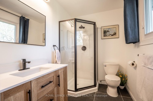 34 Champlain Crescent, Oro-Medonte, ON - Indoor Photo Showing Bathroom