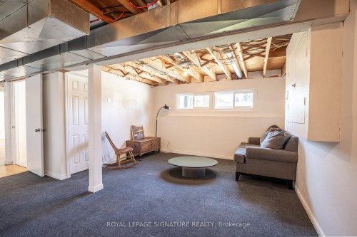 34 Champlain Crescent, Oro-Medonte, ON - Indoor Photo Showing Other Room