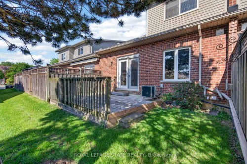 9 Manitoulin Trail, Hamilton, ON - Outdoor With Deck Patio Veranda