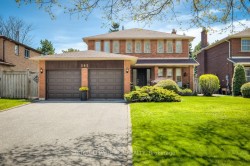 582 Millard Street Whitchurch-Stouffville, ON L4A 7Y4