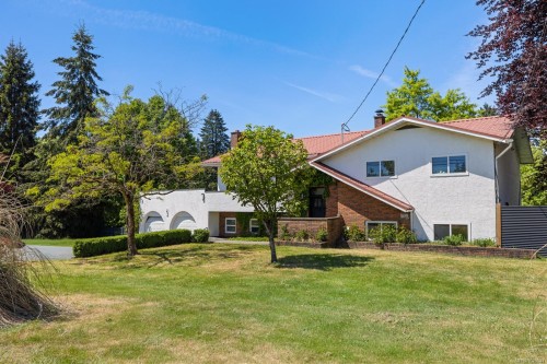 1435 Cherry Point Rd, Cowichan Bay, BC 