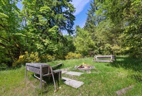 1435 Cherry Point Rd, Cowichan Bay, BC 