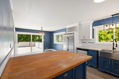 1435 Cherry Point Rd, Cowichan Bay, BC 