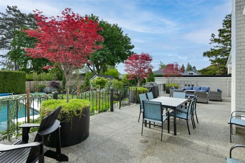 3075 Devon Rd, Oak Bay, BC 