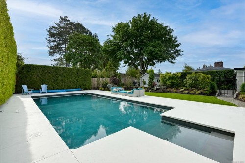 3075 Devon Rd, Oak Bay, BC 