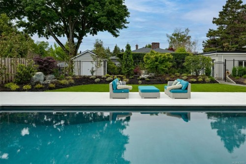 3075 Devon Rd, Oak Bay, BC 