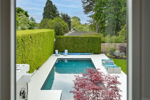 3075 Devon Rd, Oak Bay, BC 