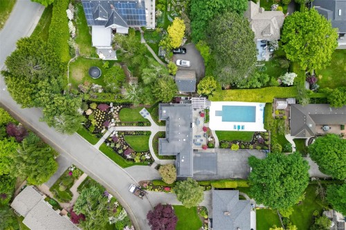 3075 Devon Rd, Oak Bay, BC 