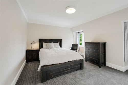 3075 Devon Rd, Oak Bay, BC 