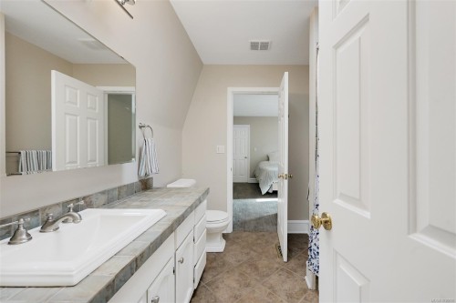3075 Devon Rd, Oak Bay, BC 