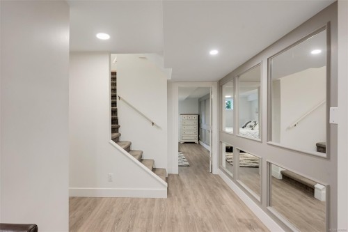 3075 Devon Rd, Oak Bay, BC 