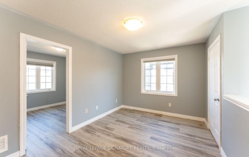 Coach/Lane House-6 Innisvale Drive, Markham, ON - Indoor Photo Showing Other Room