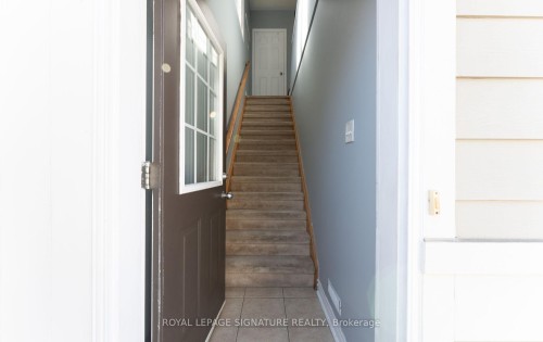 Coach/Lane House-6 Innisvale Drive, Markham, ON - Indoor Photo Showing Other Room
