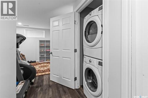 68 235 Rosewood Boulevard E, Saskatoon, SK - Indoor Photo Showing Laundry Room