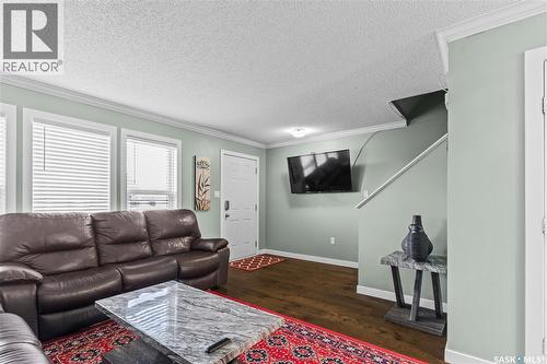 68 235 Rosewood Boulevard E, Saskatoon, SK - Indoor Photo Showing Living Room