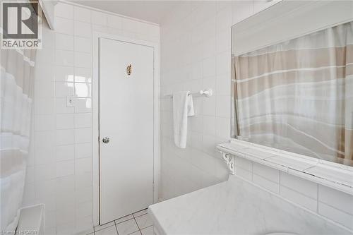 652 Ardleigh Crescent, Burlington, ON - Indoor Photo Showing Bathroom