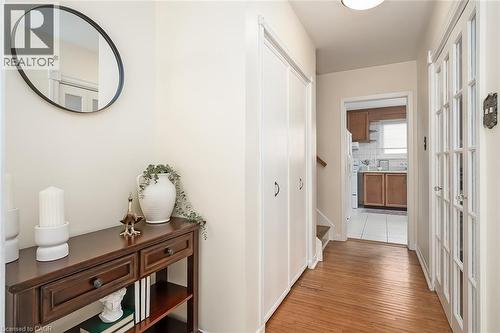 652 Ardleigh Crescent, Burlington, ON - Indoor Photo Showing Other Room