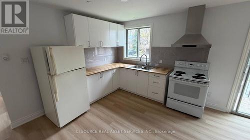 4 - 3 Faulkner Street, Orangeville, ON - Indoor Photo Showing Kitchen With Double Sink