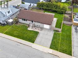 162 MOUNTVILLE Avenue  Hamilton, ON L9A 1E7