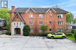 302 - 55 MAIN STREET  St. Catharines (Port Dalhousie), ON L2N 4T8