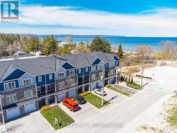 22 18TH STREET N  Wasaga Beach, ON L9Z 2H4