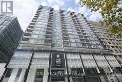 199 SLATER STREET  Ottawa, ON K1P 0C8