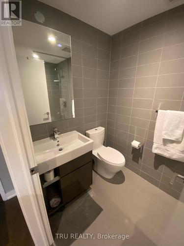1605 - 199 Slater Street, Ottawa, ON - Indoor Photo Showing Bathroom