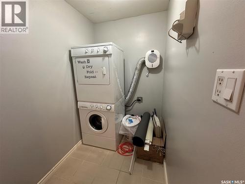 26 42 Spence Street, Regina, SK - Indoor Photo Showing Laundry Room