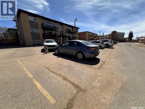 26 42 Spence Street, Regina, SK - Outdoor