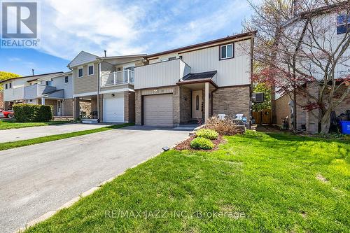 15 GRAHAM COURT  Whitby (Pringle Creek), ON L1N 6E1