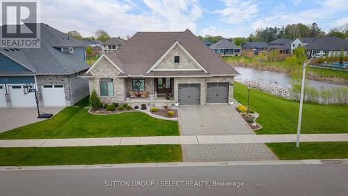 723 PONDHAVEN ROAD  Strathroy-Caradoc (Mount Brydges), ON N0L 1W0