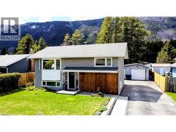 457 Mountain Ash Crescent Sparwood, BC V0B 2G1