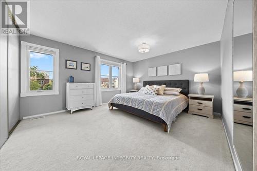 1122 St Germain Crescent, Ottawa, ON - Indoor Photo Showing Bedroom
