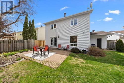 1122 St Germain Crescent, Ottawa, ON - Outdoor